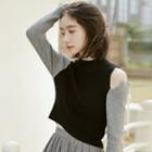 Cold-shoulder Color Block Knit Top As Shown In Figure - One Size