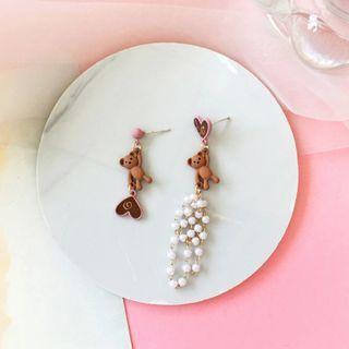 Bear Faux Pearl Asymmetrical Dangle Earring