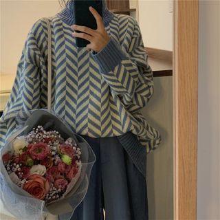 Zigzag Pattern Turtleneck Sweater