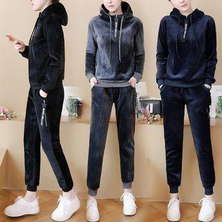 Set: Velvet Long Sleeve Hoodie + Sweatpants