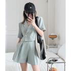 Short-sleeve Cropped Blazer / High-waist Dress Shorts