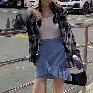 Plaid Shirt / Tank Top / Denim A-line Skirt