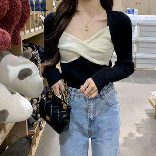 Two-tone Twisted Knit Top