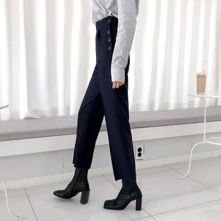 Button-side Straight-cut Dress Pants