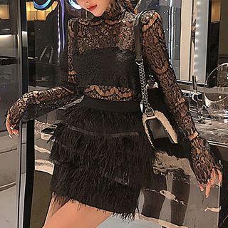Fringed Mini A-line Skirt / Long-sleeve Lace Top / Set