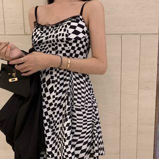 Asymmetric Gingham A-line Mini Skirt