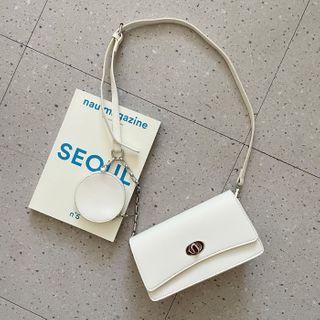 Twist-lock Flap Cross Bag With Pouch