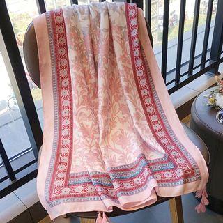 Patterned Tassel Shawl