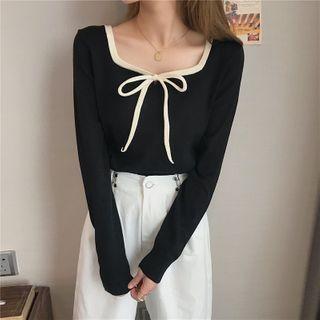 Square-neck Bow-accent Knit Top