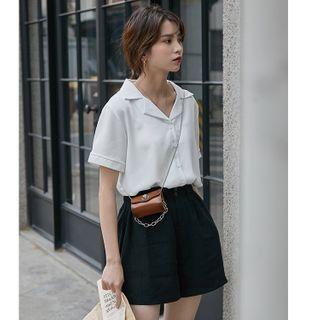 Short-sleeved V-neck Blouse