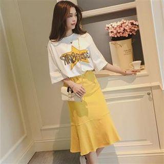 Set: 3/4-sleeve Printed T-shirt + Midi Skirt