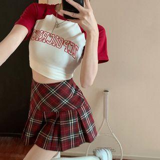 Short-sleeve Lettering Color Block Crop Top / High-waist Plaid Pleated Skirt