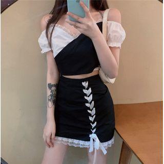 Off-shoulder Ruffled Blouse / Lace-up A-line Skirt