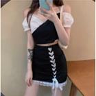 Off-shoulder Ruffled Blouse / Lace-up A-line Skirt