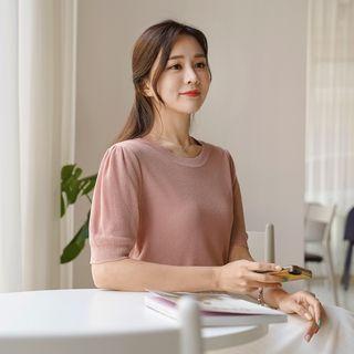 Shirred-shoulder Short-sleeve Knit Top