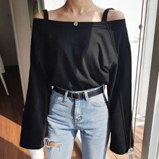 Cold-shoulder Wide-sleeve T-shirt