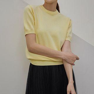 Basic Short-sleeve Knit Top