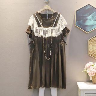 Short-sleeve Ruffle Lace Panel Dress