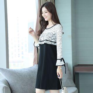 Lace Panel Long-sleeve Shift Dress