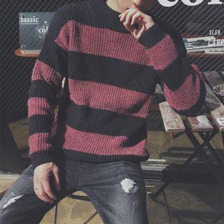 Strip Print Knit Sweater
