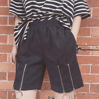 Zip Slit Shorts
