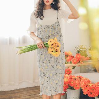 Set: Plain Short-sleeve T-shirt + Floral Spaghetti Strap Dress