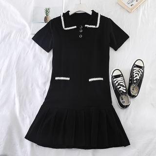 Short-sleeve Knit Pleated Dress Black - One Size