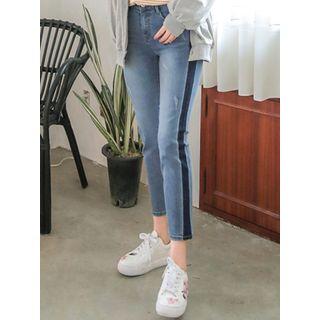 Contrast-trim Washed Slim-fit Jeans