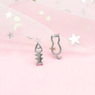 Non-matching 925 Sterling Silver Cat & Fish Earring Cat & Fish - Silver - One Size