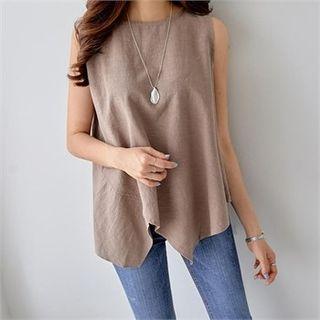 Handkerchief-hem Tank Top
