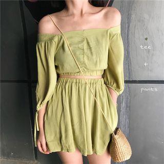 Set: Square-neck Elbow-sleeve Top + Wide-leg Shorts