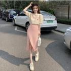 Short-sleeve Lettering Sweater / Slit Knit Pencil Skirt