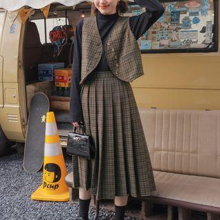 Plaid Button-up Vest / Pleated Midi A-line Skirt