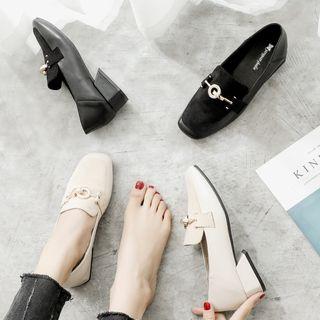 Metal Hoop Accent Chunky-heel Loafers