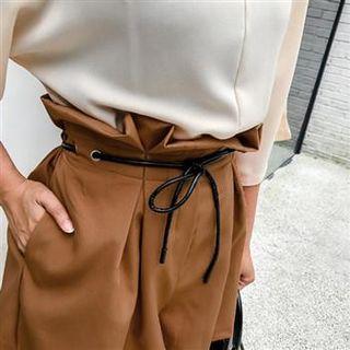 High-waist Frilled Shorts
