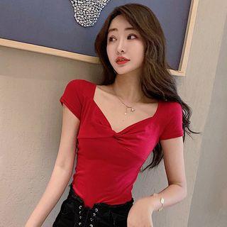 Short-sleeve V-neck Tied Top