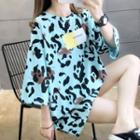 Oversize Elbow-sleeve Leopard Printed T-shirt