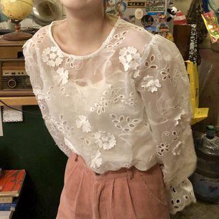 Long-sleeve Floral Eyelet Lace Blouse White - One Size