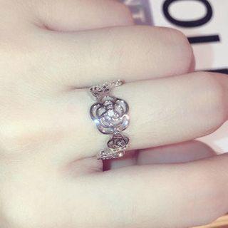 Floral Jacquard Ring