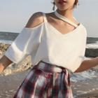 Set: Cutout Elbow-sleeve T-shirt + Check Skort
