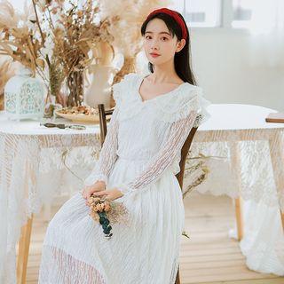 Long-sleeve Cape Collar Lace Dress
