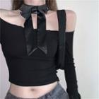 Choker One-shoulder Long-sleeve Cropped Top