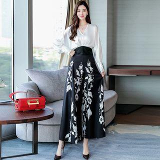 Set: Long-sleeve V-neck Top + Floral Wide Leg Pants