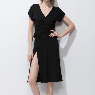 Plain V-neck Short-sleeve Slit Dress