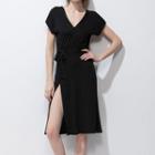 Plain V-neck Short-sleeve Slit Dress
