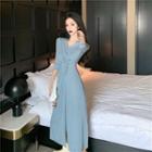 3/4-sleeve Plain V-neck Midi Dress