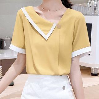 Skew Neckline Short-sleeve Blouse