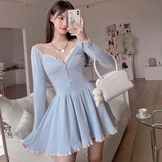 Long-sleeve V-neck Lace Slim-fit Dress