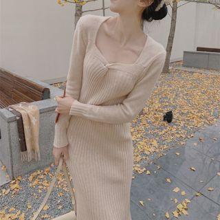 Plain Knotted Knit Dress