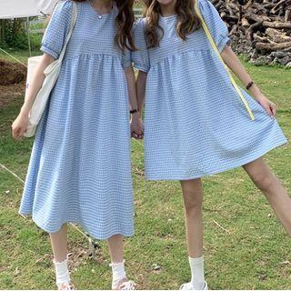 Short-sleeve Checkered A-line Dress